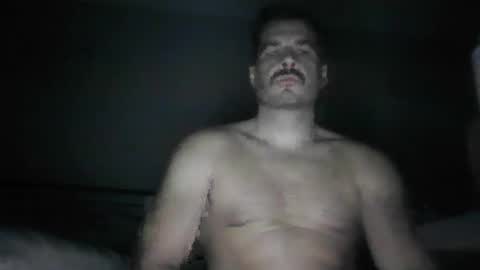 Snapshot of etim33 chatting on November 22, 2025, 9:41 am etim33 online show from November 22, 2025, 9:41 am