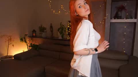 Lillie here and its my first day online show from November 5, 2025, 11:43 am