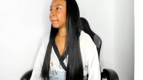 euphoria_06 online show from November 20, 2025, 4:23 am