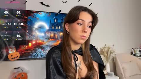 Snapshot of eva_collins_x chatting on November 1, 2025, 1:40 am Eva online show from November 1, 2025, 1:40 am