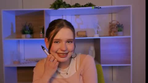 your dream online show from September 9, 2025, 7:24 pm