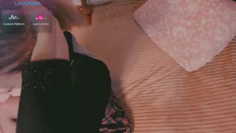 Snapshot of eva_gloss chatting on March 6, 2025, 9:03 am Eva online show from March 6, 2025, 9:03 am