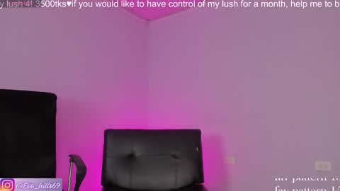 Snapshot of eva_hillss69 chatting on December 1, 2025, 12:04 am Eva online show from December 1, 2025, 12:04 am