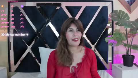    online show from September 19, 2025, 11:22 am