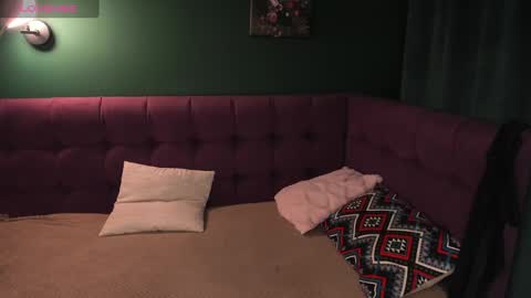 Snapshot of eva_moran chatting on February 28, 2025, 7:48 am Eva 3 online show from February 28, 2025, 7:48 am