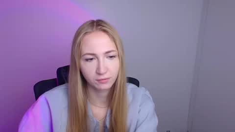 Eva online show from October 8, 2025, 5:38 am