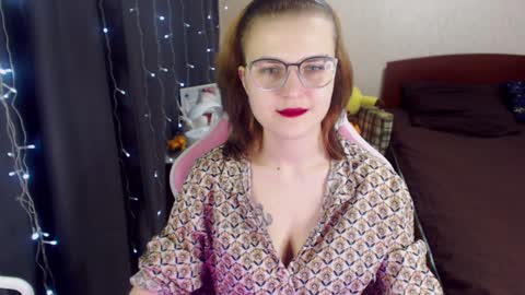 Snapshot of eva_orchid chatting on January 25, 2025, 9:57 am Eva online show from January 25, 2025, 9:57 am