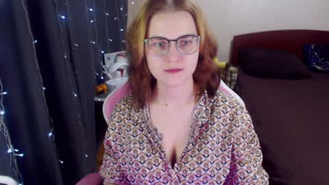 Snapshot of eva_orchid chatting on January 28, 2025, 10:12 am Eva online show from January 28, 2025, 10:12 am