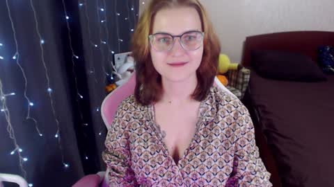 Snapshot of eva_orchid chatting on January 28, 2025, 4:19 pm Eva online show from January 28, 2025, 4:19 pm