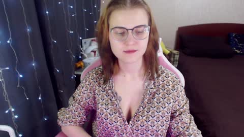 Snapshot of eva_orchid chatting on January 29, 2025, 9:55 am Eva online show from January 29, 2025, 9:55 am