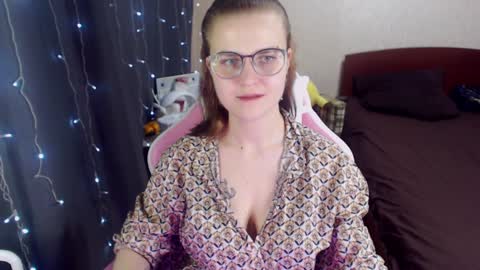Snapshot of eva_orchid chatting on January 30, 2025, 4:02 pm Eva online show from January 30, 2025, 4:02 pm