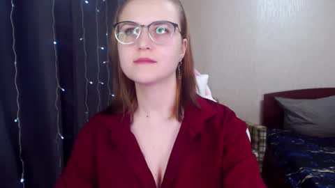 Snapshot of eva_orchid chatting on February 16, 2025, 4:21 pm Eva online show from February 16, 2025, 4:21 pm