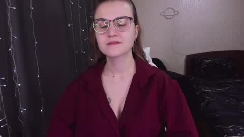 Snapshot of eva_orchid chatting on February 27, 2025, 9:54 am Eva online show from February 27, 2025, 9:54 am