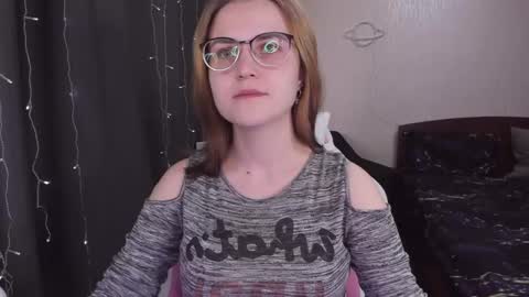 Snapshot of eva_orchid chatting on March 5, 2025, 10:33 am Eva online show from March 5, 2025, 10:33 am