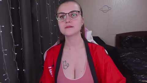 Snapshot of eva_orchid chatting on March 11, 2025, 12:50 pm Eva online show from March 11, 2025, 12:50 pm