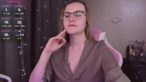 Snapshot of eva_orchid chatting on October 23, 2025, 10:47 am Eva online show from October 23, 2025, 10:47 am