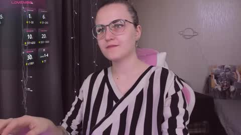 Snapshot of eva_orchid chatting on October 30, 2025, 10:06 am Eva online show from October 30, 2025, 10:06 am