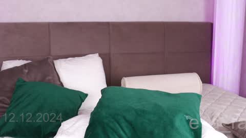 Eva online show from December 13, 2024, 12:53 am