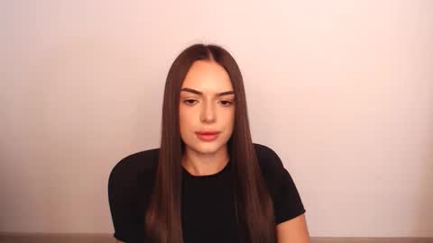 Eva online show from September 21, 2025, 1:24 pm