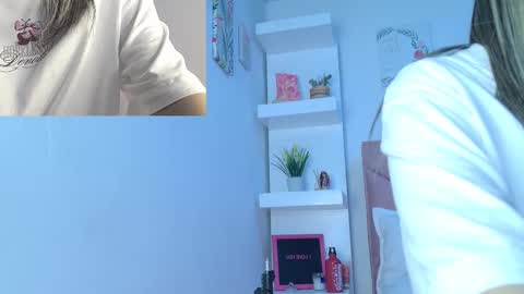 Snapshot of eva_sin18 chatting on September 10, 2025, 1:27 am Eva Sin online show from September 10, 2025, 1:27 am