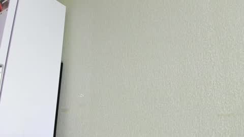 Eva online show from October 14, 2025, 6:03 am