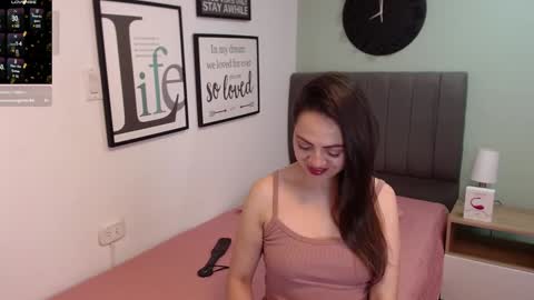Snapshot of eva_villa chatting on January 18, 2025, 12:57 pm Eva online show from January 18, 2025, 12:57 pm