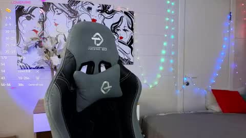 eva_vils online show from January 22, 2025, 11:01 am