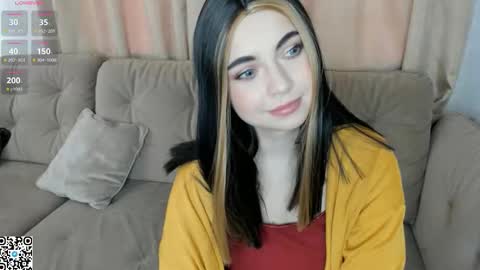 Snapshot of evablimey chatting on October 5, 2025, 5:50 am Eva online show from October 5, 2025, 5:50 am