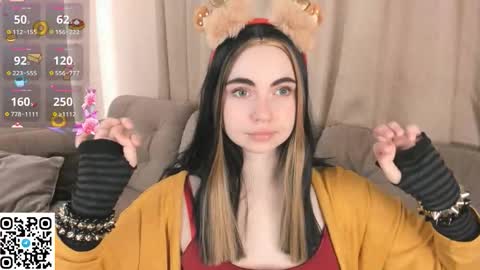 Snapshot of evablimey chatting on November 29, 2025, 5:54 am Eva online show from November 29, 2025, 5:54 am