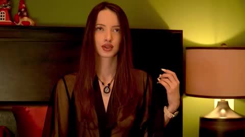 Eva online show from December 13, 2025, 10:04 pm