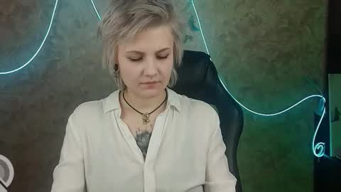 Snapshot of evabrownie chatting on January 27, 2025, 5:04 pm Eva Brownie online show from January 27, 2025, 5:04 pm