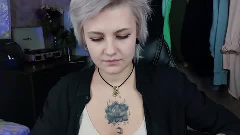 Snapshot of evabrownie chatting on January 31, 2025, 3:33 pm Eva Brownie online show from January 31, 2025, 3:33 pm