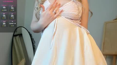 Eva  online show from January 19, 2025, 5:48 am