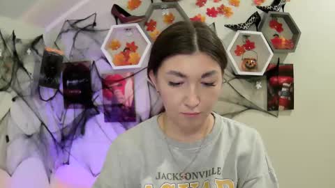 Evachaturbatte online show from October 22, 2025, 11:10 am