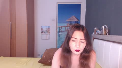 Snapshot of evafromheaven chatting on January 3, 2025, 6:44 am Eva online show from January 3, 2025, 6:44 am