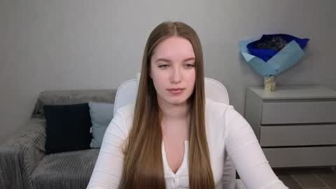 Snapshot of evajuly chatting on December 29, 2024, 7:22 pm Eva online show from December 29, 2024, 7:22 pm