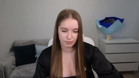 Snapshot of evajuly chatting on January 2, 2025, 10:48 am Eva online show from January 2, 2025, 10:48 am