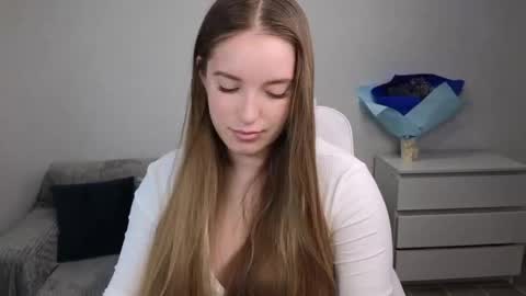 Snapshot of evajuly chatting on January 13, 2025, 5:55 am Eva online show from January 13, 2025, 5:55 am