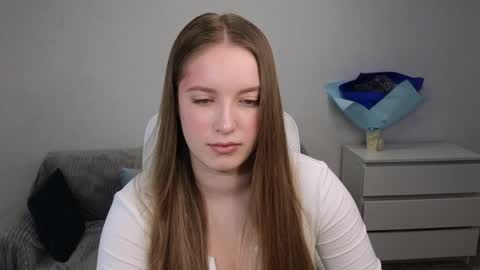 Snapshot of evajuly chatting on January 23, 2025, 6:06 am Eva online show from January 23, 2025, 6:06 am