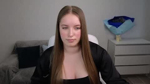 Snapshot of evajuly chatting on February 6, 2025, 8:50 am Eva online show from February 6, 2025, 8:50 am