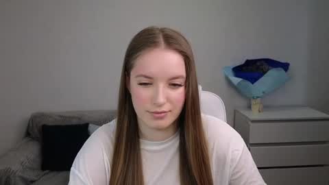 Snapshot of evajuly chatting on February 27, 2025, 5:24 am Eva online show from February 27, 2025, 5:24 am