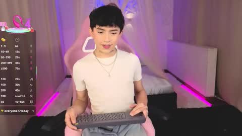 Snapshot of evan__hunter chatting on September 24, 2025, 12:52 pm Evan online show from September 24, 2025, 12:52 pm