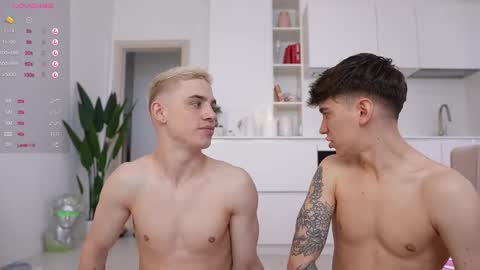 evan_white_ online show from February 12, 2025, 7:34 am