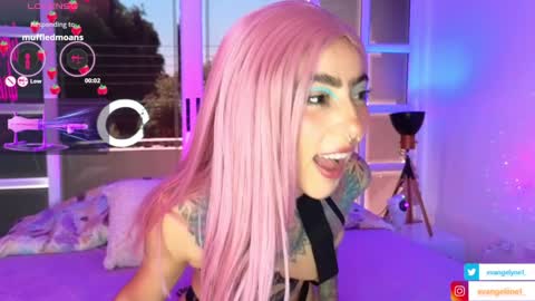 Snapshot of evangelyne1 chatting on January 12, 2025, 3:46 pm Evangelyne online show from January 12, 2025, 3:46 pm