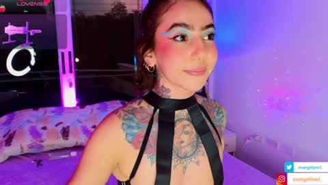 Snapshot of evangelyne1 chatting on January 12, 2025, 9:51 pm Evangelyne online show from January 12, 2025, 9:51 pm