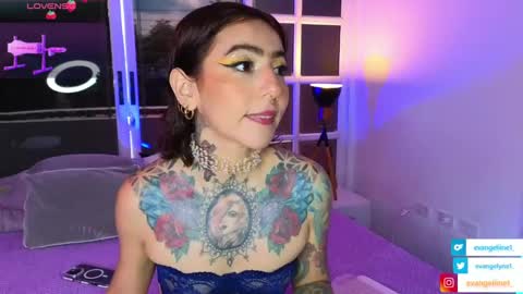 Snapshot of evangelyne1 chatting on January 20, 2025, 5:06 pm Evangelyne online show from January 20, 2025, 5:06 pm