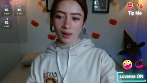 Snapshot of evanss_lx chatting on October 13, 2025, 1:00 pm Evanssa lx online show from October 13, 2025, 1:00 pm