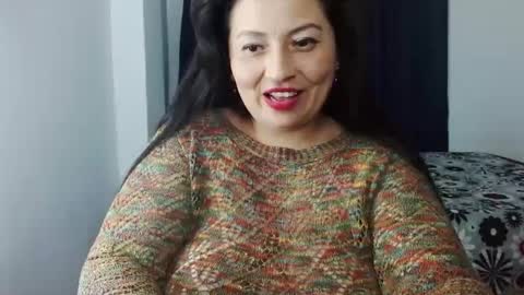 Snapshot of evansvictoria chatting on March 4, 2025, 5:56 pm Victoria online show from March 4, 2025, 5:56 pm
