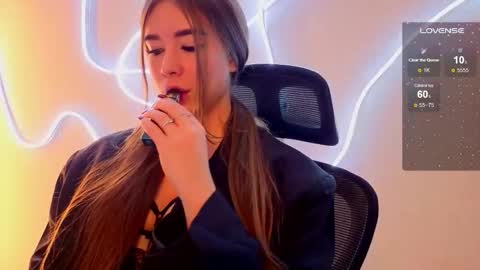 Snapshot of evapuff chatting on November 14, 2025, 10:25 am evapuff online show from November 14, 2025, 10:25 am