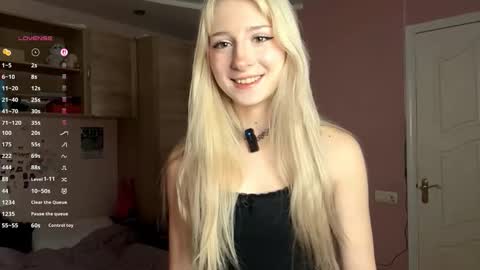 Eva online show from November 19, 2025, 9:31 am